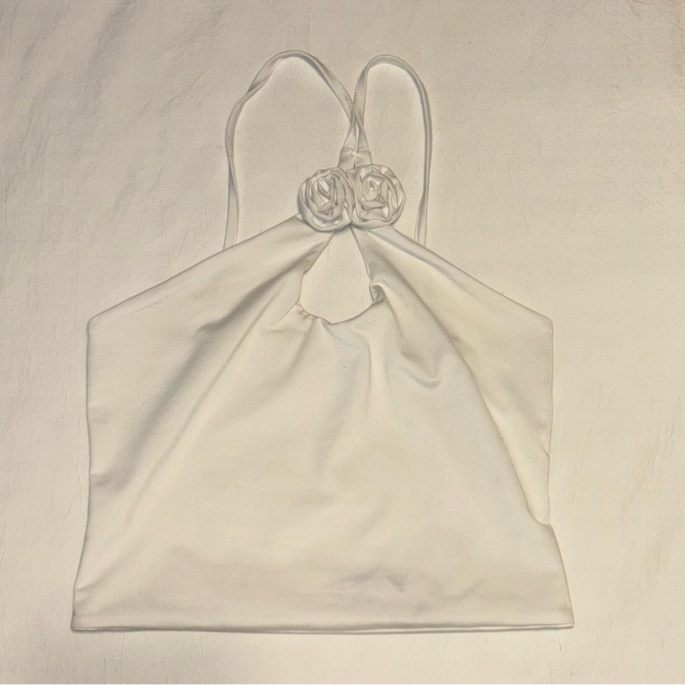 White tank with roses